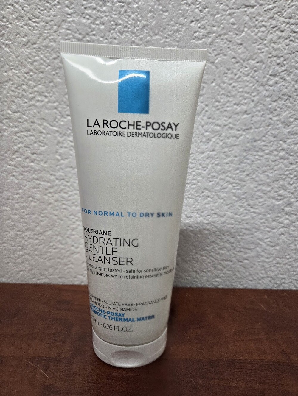 La Roche-Posay Toleriane Hydrating Gentle Cleanser 6.7 Oz Nwt